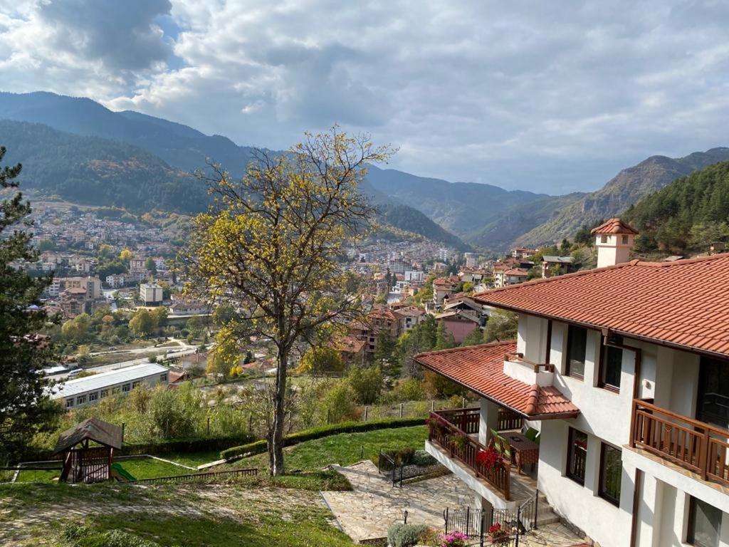 Къщи За Гости "Карата" 2 Dövlen Dış mekan fotoğraf